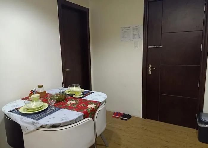 公寓式飯店 East Bay Residences *